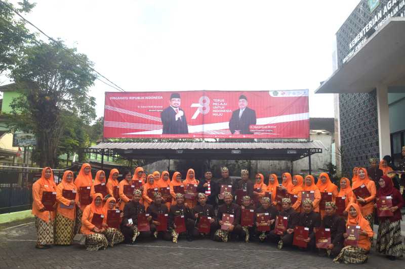 Kepala Kemenag Lumajang Sebut ASN Profesional Teruskan Perjuangan Pahlawan