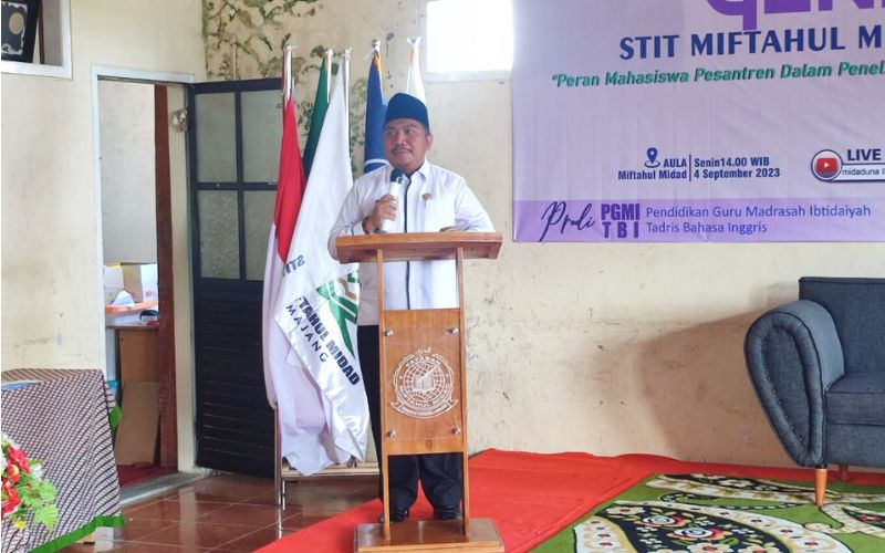 Kepala Kemenag Lumajang Sebut Kuliah di Perguruan Tinggi Milik Pesantren Banyak Keunggulan