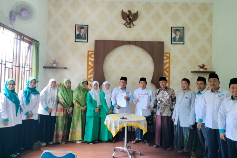 KUA Tempeh dan MWCNU Teken MoU, Perkuat Pembinaan Keagamaan di Masyarakat