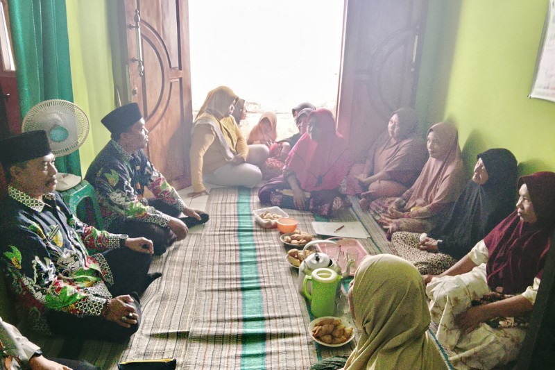 Isak Tangis Warnai Penyuluhan PKH di Tempeh Kidul, KUA Tekankan Risiko Nikah Siri